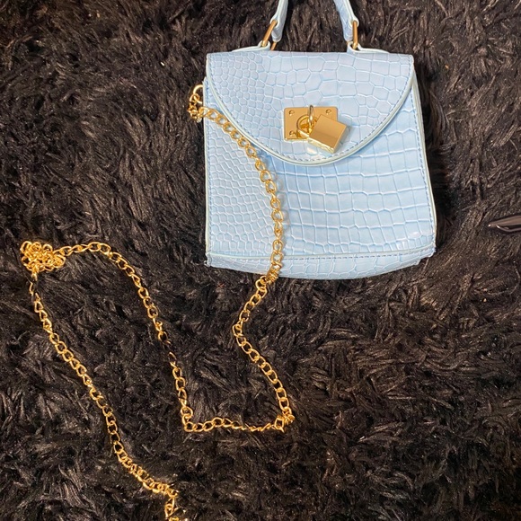 Blue And Gold Purse - Picture 6 of 7
